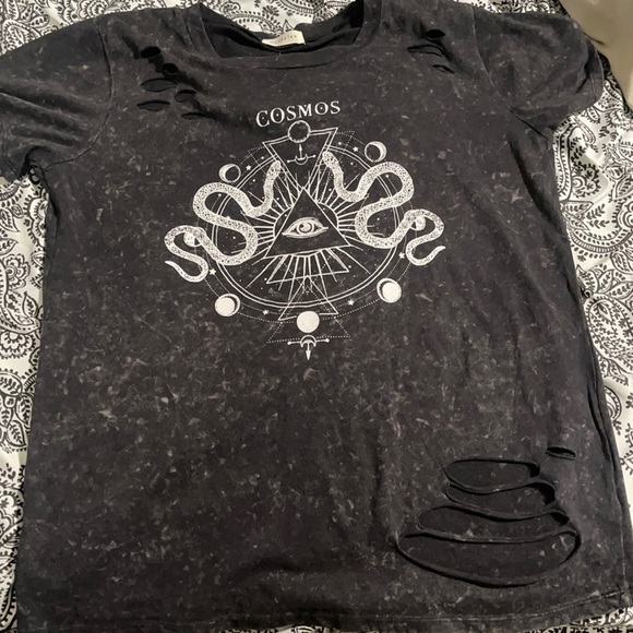 Occasion Tops - NWT black distressed shirt